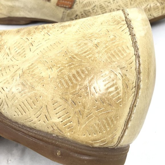 A.S. 98 Distressed Pointed Toe Loafers Flat Buckle Detail Tan Size 36 / US 5.5-6 - Picture 11 of 11